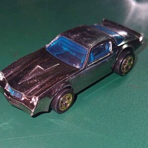 Hot Wheels 1982 Silver Chrome Chevy Camaro Z28 Blue Tinted Windows Gold Rims